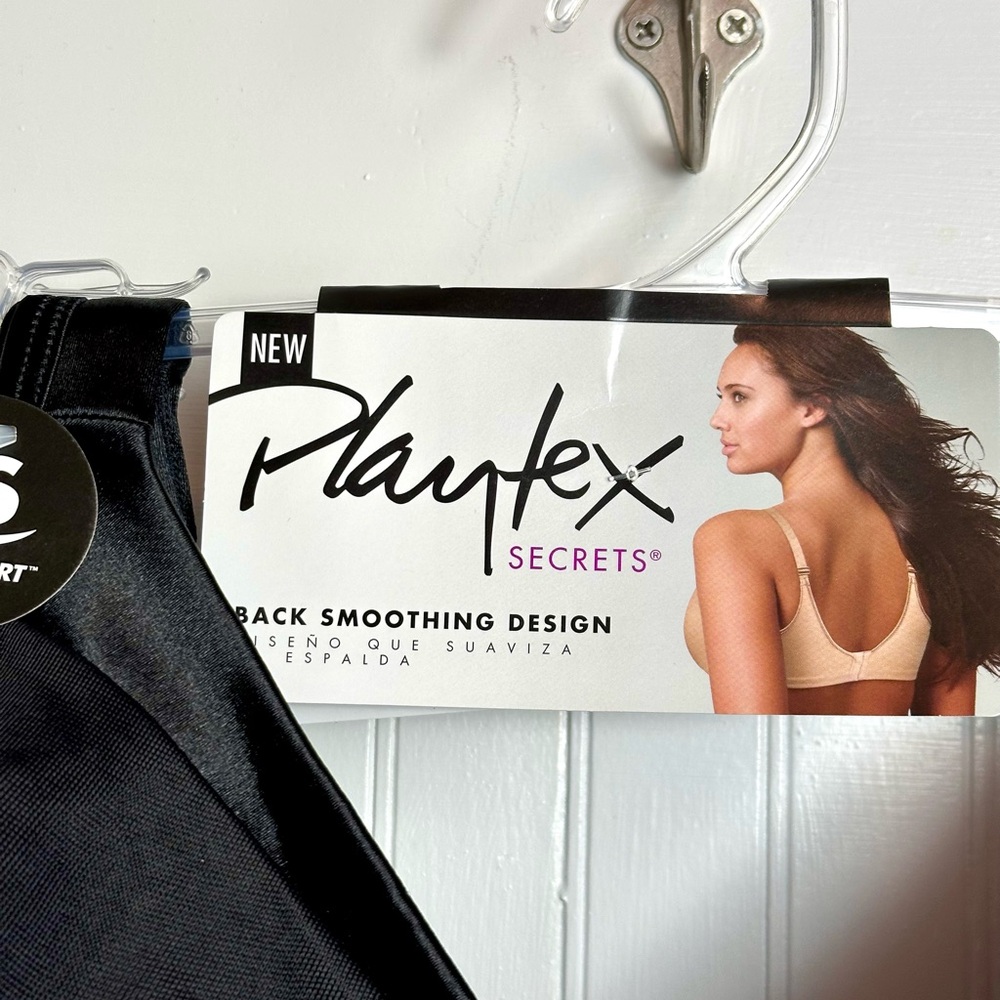 Playtex Black Full Coverage Bra with Wide Straps - Picture 5 of 10